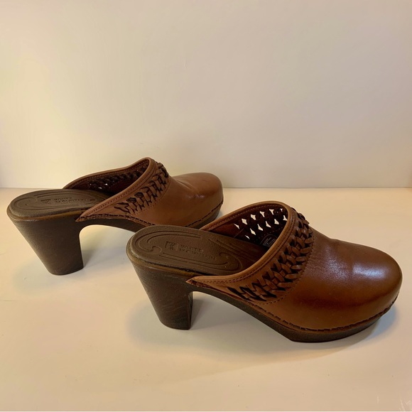 White Mountain Women's Genuine Leather Braided Brown Slip On Clogs Heels 7.5M - Picture 8 of 14
